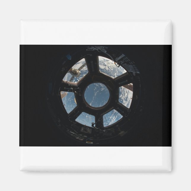 Fantastisk Space 28 Magnet (Framsidan)