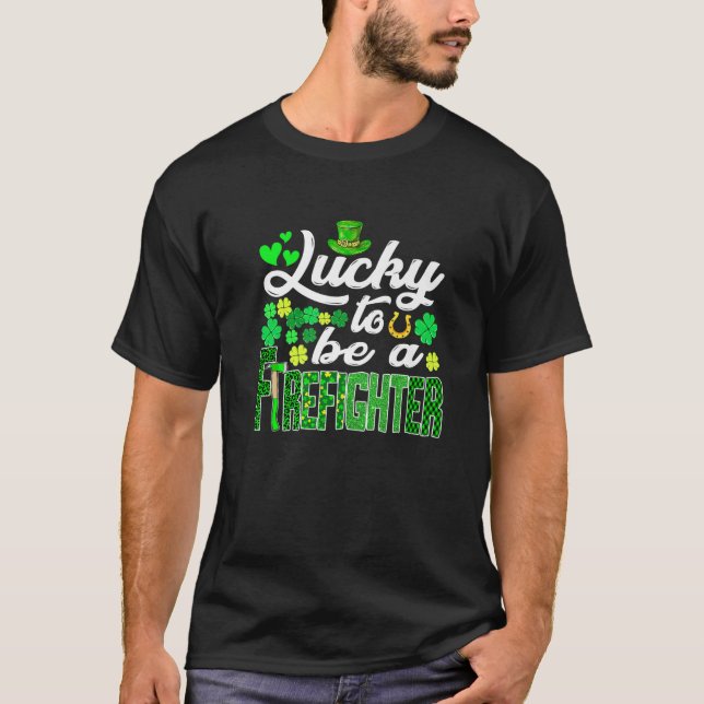 Fantastisk St. Patricks Day som brandman T Shirt (Framsida)