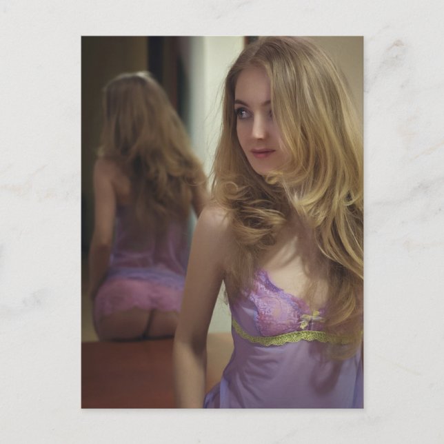 Fantastiskt! Flickan i söt nattdags Vykort (Framsida)