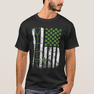 Fantastiskt stetoskop Amerikansk flagg sjuksköters T Shirt