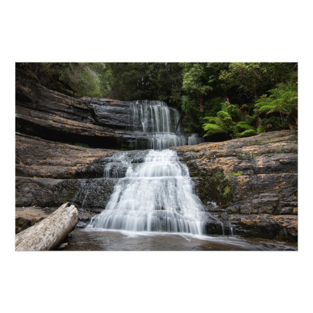 Fantastiskt vattenfall i Tasmania Fototryck (Framsidan)
