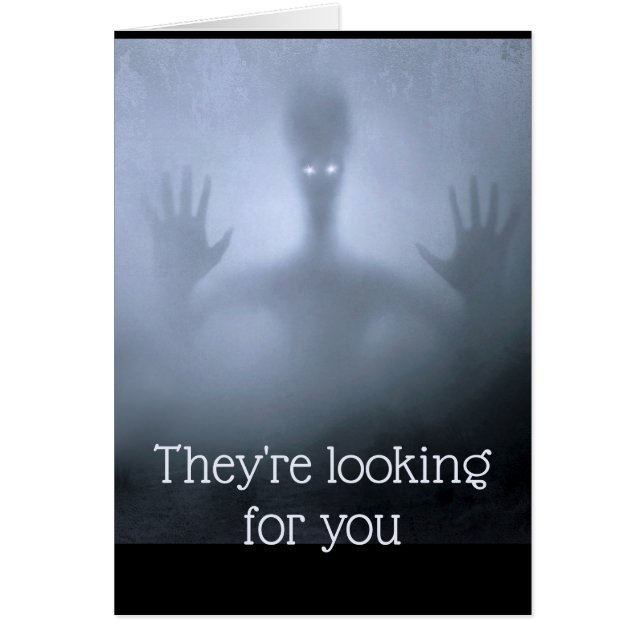 Fantasy Alien Fog Birthday Scary Tittar för dig Hälsningskort (Framsidan)