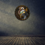 Fantasy Antique Steampunk Plague Doktor Darttavla<br><div class="desc">Gå in i en värld där vi förtrollar Stampunk stil med vår Steampunk Plague Doktor Dartboard. Den här biet av steampunk konst visar en meriserande design med en mystisk Plague Doktor, komplett med intrikata växlar och en antika klocka. Bygg upp sammanslagningen av Victorian elegance och industriell charm medan du spelar...</div>