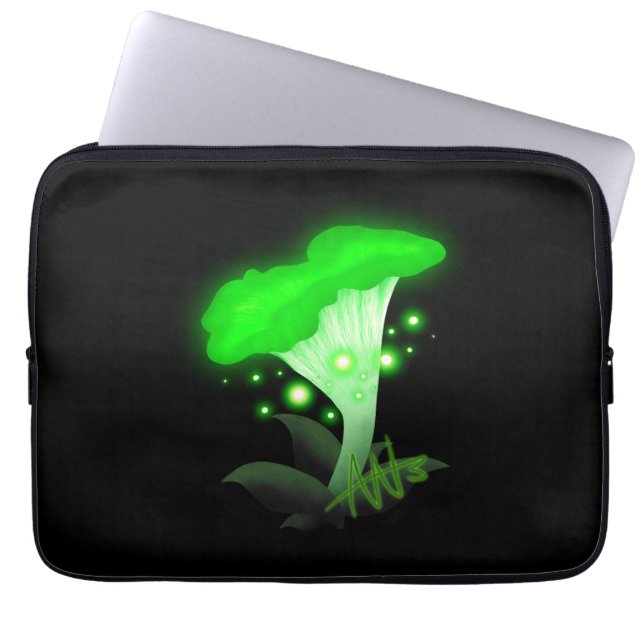 Fantasy Chanterelle Glowing Grönt Mushroom Laptop Fodral (Framsidan)