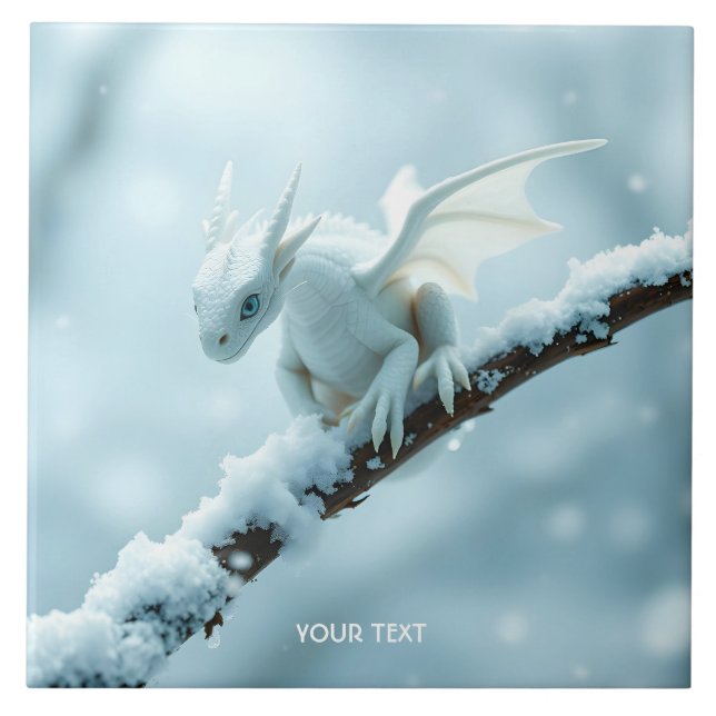 Fantasy Cute White Baby Dragon Kakelplatta (Framsidan)