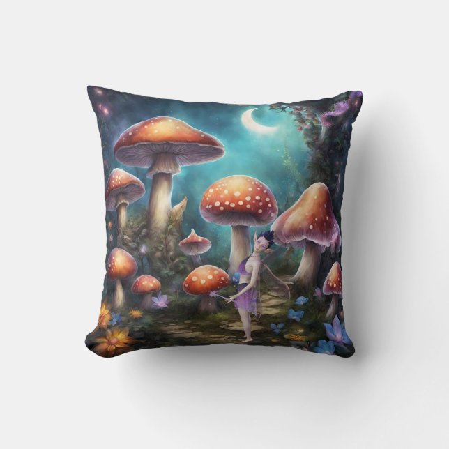 Fantasy Dream World Fairy and Mushroom Kudde (Framsida)