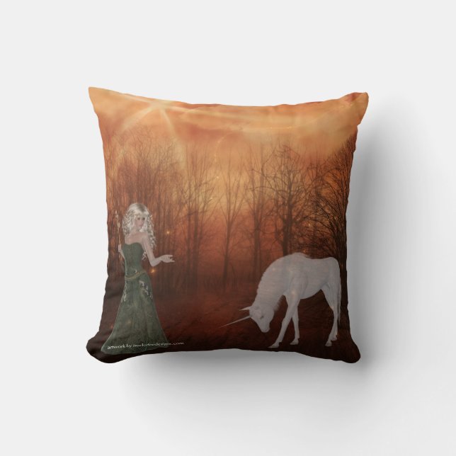 Fantasy Dreams Pillow Kudde (Framsida)