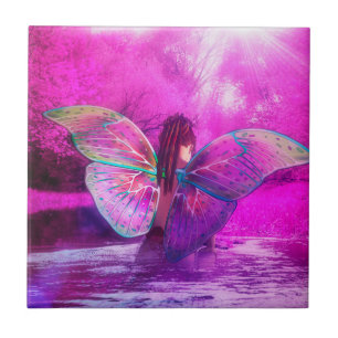 Fantasy Fairy in River i lila Forest Kakelplatta