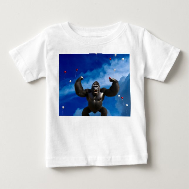 Fantasy Gorilla.  T Shirt (Framsida)