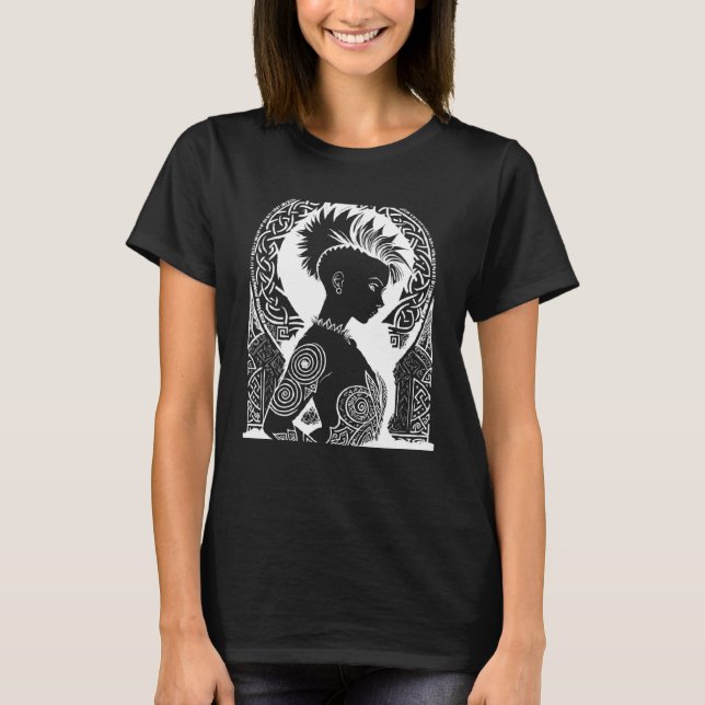Fantasy Post Punk Celtic Tribal Batcave Girl Gothi T Shirt (Framsida)