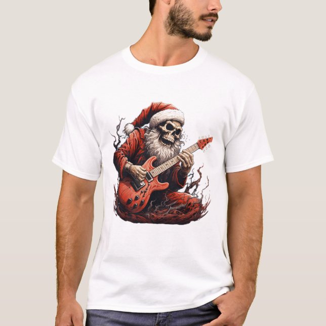Fantasy Skull Skeleton Santa Spelar Guitar Skogen T Shirt (Framsida)