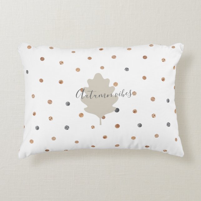 Fantasyinspirerat botaniskt inslag prydnadskudde (Framsidan)