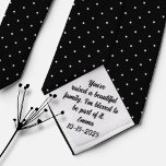 Far i juridik Gift från Bride Slips<br><div class="desc">På er bröllopsdag,  påminn med er far om det förtjusande budskapet genom att presentera honom denna personlig far-in-law-of-the-bride-tid som innehåller ett personlig-meddelande och ert bröllop-datum. Ange namn och datum som ska skrivas ut i ett anpassat avsnitt. Eller överraska honom med denna söta gest som en Fars dag-gåva</div>