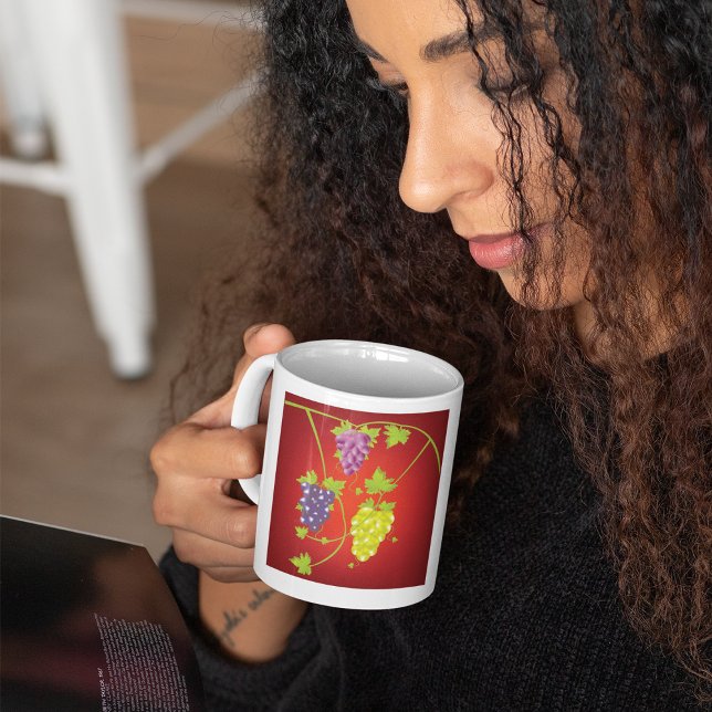 Får med skikt av druvor kaffemugg (Skapare uppladdad)