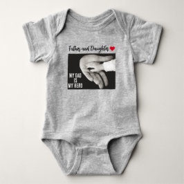 "Far och dotter: Pappa är min Hero" T Shirt