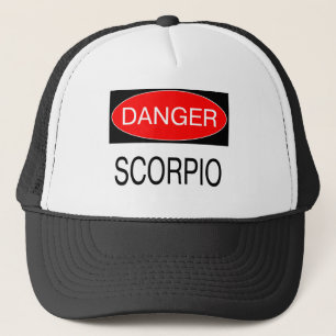 Fara - för astrologiT-tröja för Scorpio rolig m Truckerkeps