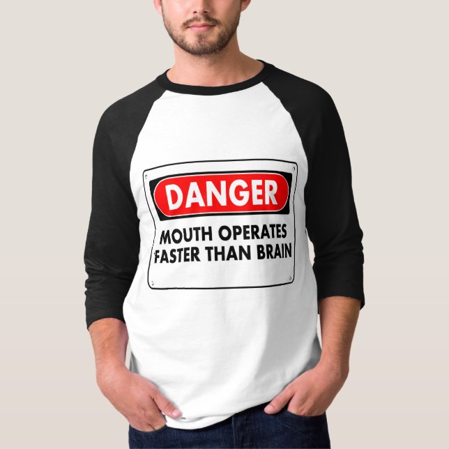 Fara - munnen fungerar snabbare än hjärna t-shirt (Framsida)