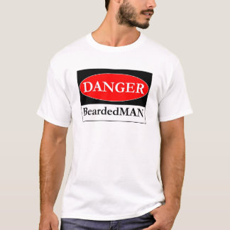 Faran BeardedMAN undertecknar T-shirt