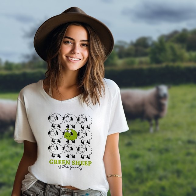 Fårande Grönt får i familjen, Vegan T Shirt (Skapare uppladdad)