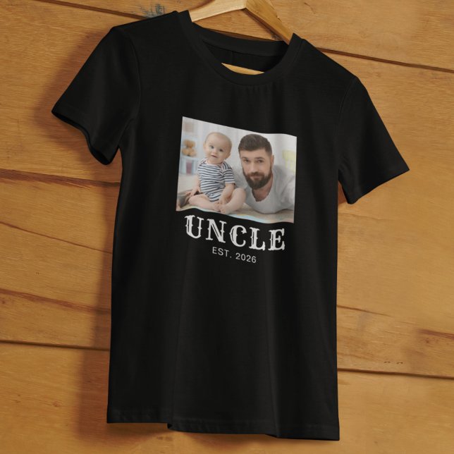 Farbror Etablerat År Typografi Foto T Shirt (Skapare uppladdad)