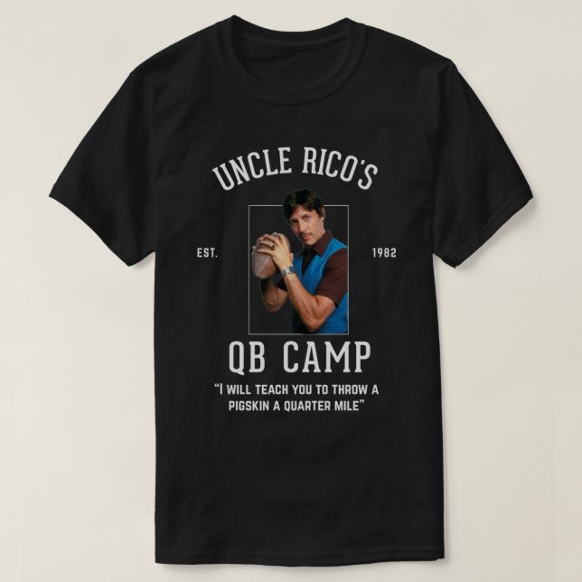 Farbror Rico&x27;s QB Camp - 1982 Classic T-Shirt (Design framsida)