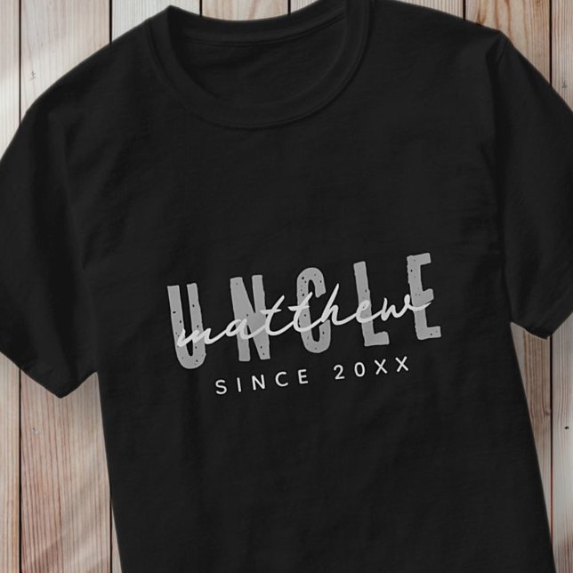 Farbror sedan 20XX Modern Elegant enkel T Shirt (Skapare uppladdad)