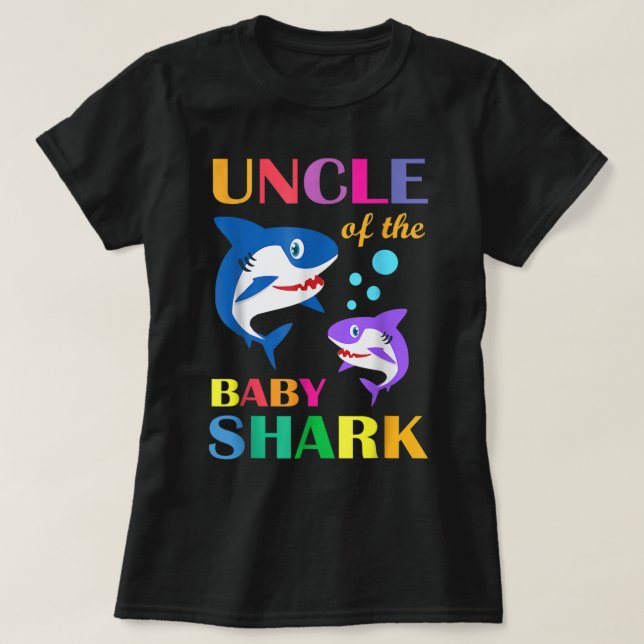 Farbror vid Baby-födelsedag, farbror Shark Chris T Shirt (Design framsida)