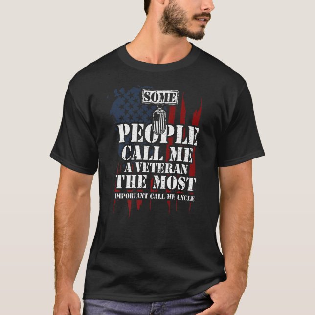 Farbror, vissa kallar mig en veteran... t shirt (Framsida)