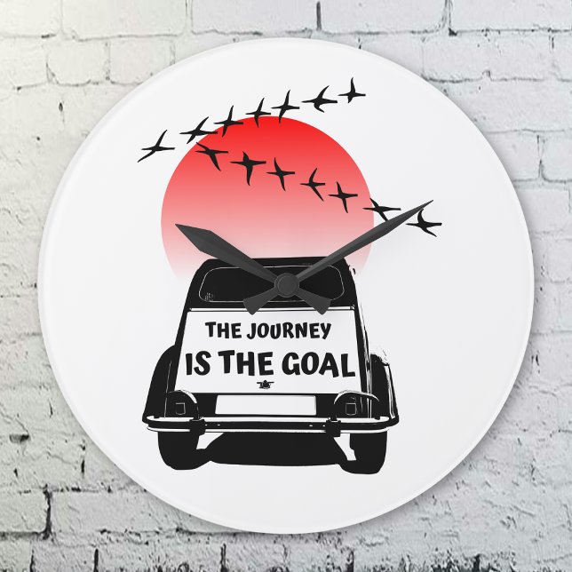 Färden är målet Solnedgång - äldre 2CV Stor Klocka (2CV Clock in White with a Red Sunset and Birds Illustration)