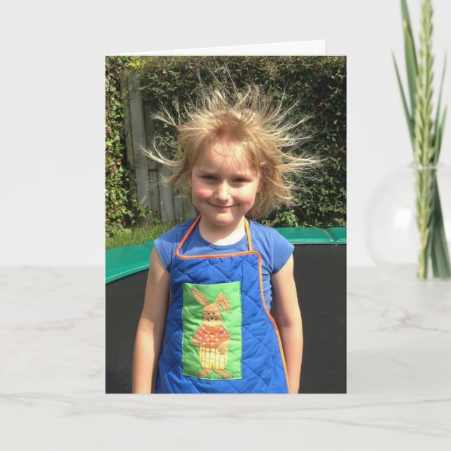 FÄRDIGT LITTLE GIRL BIRTHDAY-KORT FÖR HENNE KORT (Framsida)