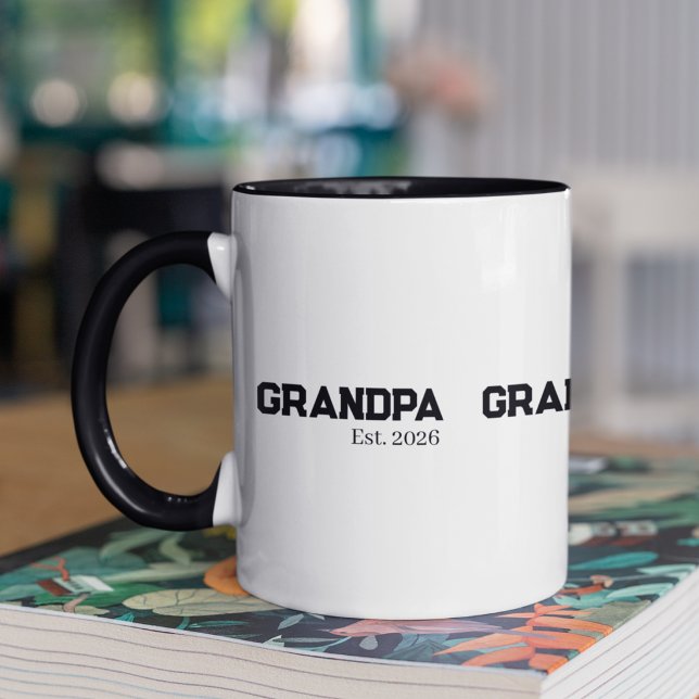 Farfar etablerade svart text est. år två ton mugg (Skapare uppladdad)