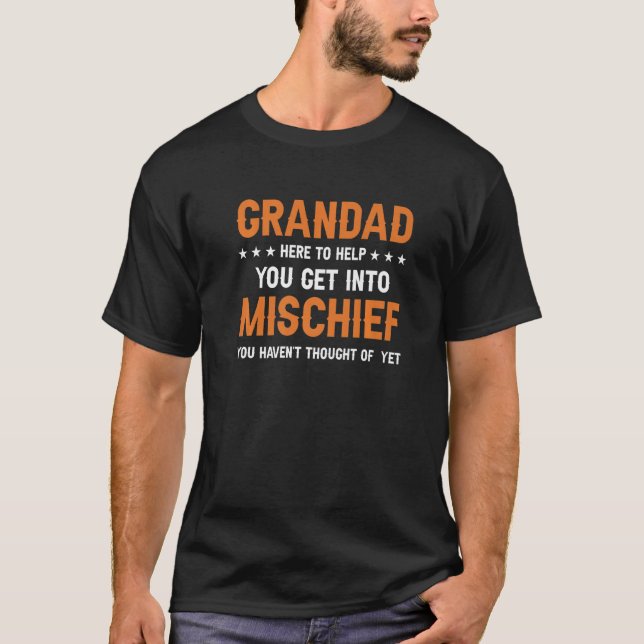 Farfar hjälper dig att bli felslagen... t shirt (Framsida)
