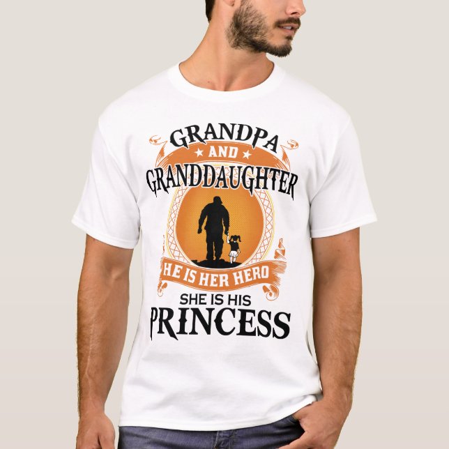 Farfar-mordotter Han hjälten hon prinsessan T Shirt (Framsida)