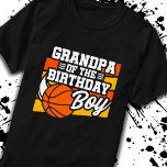 Farfar till Birthday Boy Basketball Grandfather T Shirt<br><div class="desc">Den här basketbollens födelsedagsfest är perfekt för födelsedagspojtionens morfar på en pojkes födelsedagsfest för basketboll. Underbar födelsedagsfest för barn att kärlek ska spela basketboll,  titta på basketboll eller framtida basketstjärnspelare! "Farmor från födelsedagstjocken" med en bild från basketboll för en pojkes födelsedagsfest.</div>