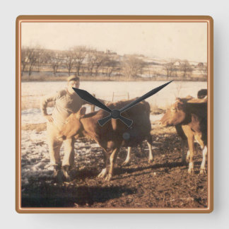 Farfar's Farm Fyrkantig Klocka