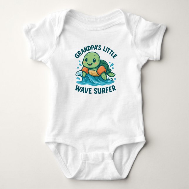 Farfars lilla våg Surfer Cute Turtle T Shirt (Framsida)