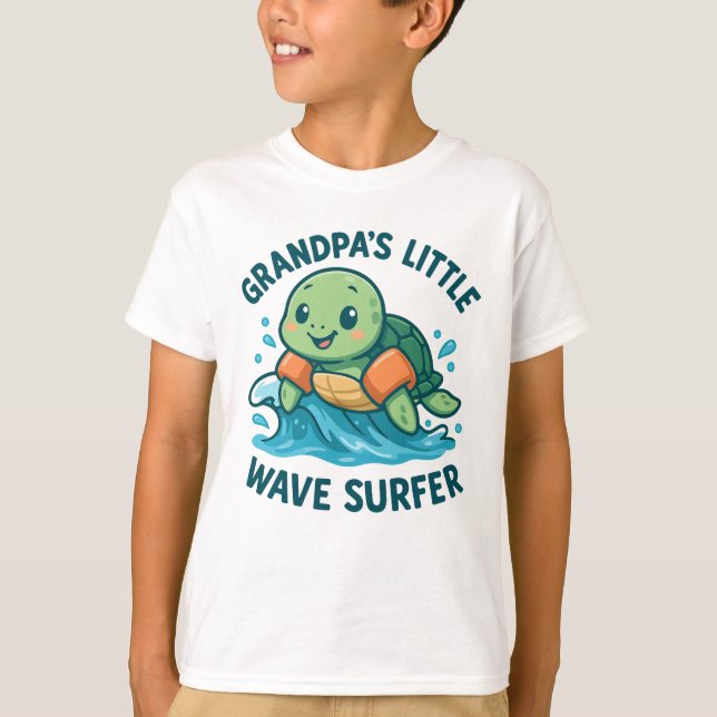 Farfars lilla våg Surfer Cute Turtle T Shirt (Framsida)