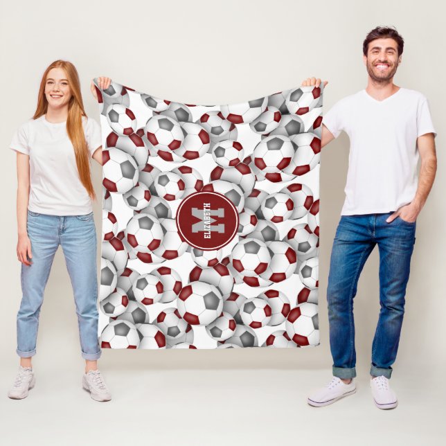 färg-fotbollar i grått-laget mönster fleecefilt (På plats)