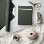 Färg-omslagning av fast Grönt Papper Presentpapper<br><div class="desc">Mörk Sage-Grönt som omsluter pappra har en klassisk, vanlig och enkel färg-design. Anelegant, modern och manlig estetik inför din julklapp, Julafton och födelsedagspressning.Du kan anpassa den med anpassningsknappen. Matchande produkter för den här bröllopsinbjudan är en sparad datumkort och vykort, en inbjudan till repetitionsmiddag, inbjudan till mottagning, tack, kort, bröllop-meny, OSA...</div>