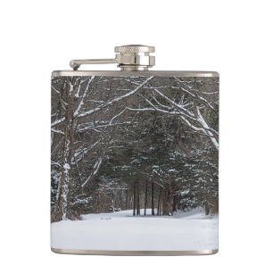 Färg på Painterly-kolv täckt av snö Fickplunta