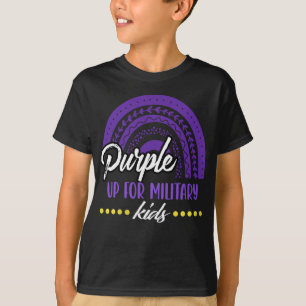 Färga lila för militära barn Regnbågs militärbarn T Shirt