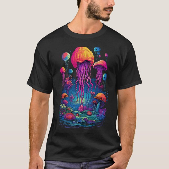 Färgad Abys: Deep Sea Jellyfish Delight T Shirt (Framsida)