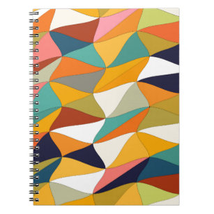 färgad anteckningsbok med spiral