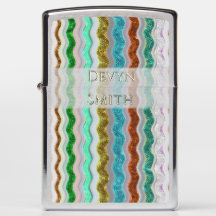 Färgad av vågigt rand som liknar orakskinn