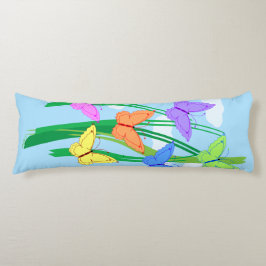 Färgad Butterflies och Himlar Kroppskudde