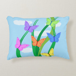Färgad Butterflies och Himlar Prydnadskudde