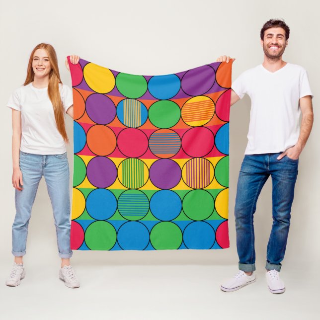 Färgad Cirkler och Rand Fleecefilt (På plats)