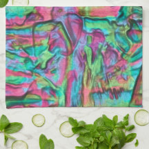 Färgad med mjuk silkesaktig skugga eller  med gytt