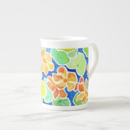 Färgad Nasturtiums Flowers on Blue Benporslin Mugg