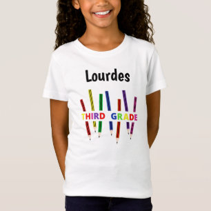 Färgade pennor 3:e klass flickans t-shirt